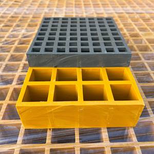 Grille en PRV soudée ignifuge personnalisable pour arbre, couvercle de gouttière, passerelle photovoltaïque, panneau de grille pour élevage - Product Image 1