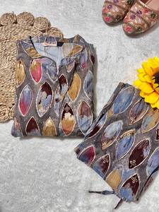 Nuevo lanzamiento Premium Heavy Rayon Aline Kurta Plazo Pair Ropa informal moderna para fiesta - Product Image 6