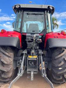 Massey Ferguson 711R 4WD Gear Drive Farm Tractor <b>Red</b> Wheel Tractor High Productivity 112HP <b>Pump</b> Gearbox - Product Image 3