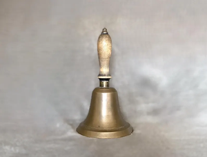 Produttore <span class=keywords><strong>di</strong></span> fiducia antico ottone campana a mano con Look storico perfetto per collezionisti e <span class=keywords><strong>negozio</strong></span> <span class=keywords><strong>di</strong></span> antiquariato con disegni tradizionali - Product Image 6