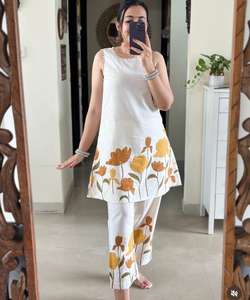 Ensemble de pantalons d'été en coton à fleurs Ensemble de pantalons courts en coton kurtis du fabricant indien en gros pour femmes en Inde Tendance mauricienne - Product Image 2