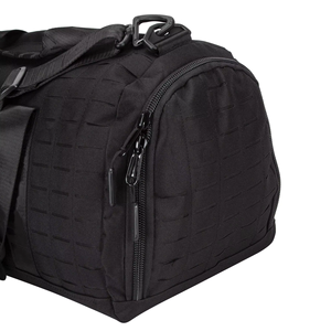 Sac de sport tactique en nylon imperméable, style duffle, compartiments spacieux, poignées robustes, bandoulière réglable pour une utilisation polyvalente - Product Image 6