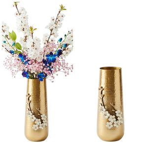 Nuevo Florero de Aluminio con Diseño Floral Moderno, Textura Plateada Martillada con Dorado, Perfecto para Decoración del Hogar y Eventos - Product Image 4