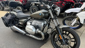 Potente Motocicleta Cruiser de Alta Gama BMW R 18 de 2 Cilindros y 4 Tiempos en Venta con Garantía - Product Image 3