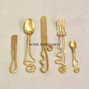 ชุดมีดและช้อนแบบเคลือบหลากสีชุดรับประทานอาหาร - Product Image 5