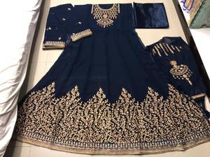تصدير جودة فو مع سلسلة غرزة والألماس العمل الزفاف والحفلات ملابس النساء Salwar Kameez للبيع - Product Image 6