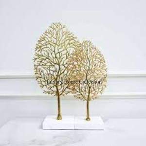 Designer d'arbre en métal plaqué or de vente chaude de qualité exclusive sur la base de marbre blanc Accents décoratifs pour la maison Sculptures de table - Product Image 1