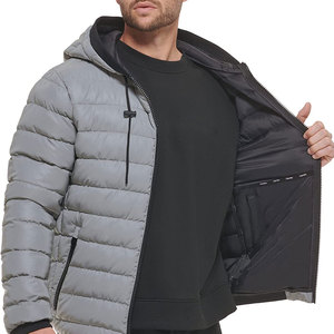Veste matelassée fine pour hommes Manteaux personnalisables de haute qualité avec blocs de couleurs Vestes en duvet bon marché en gros - Product Image 4