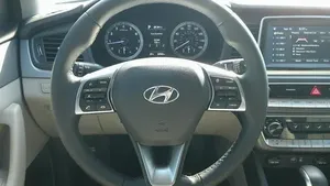 2016 Hyunda Sonata SE - Product Image 5