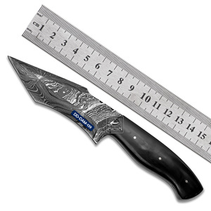 Couteau de chasse personnalisable DD-DAM-136 de haute qualité fait à la main en acier Damas avec manche en corne de buffle gaine en cuir Support OEM - Product Image 4