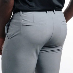Short de golf décontracté en polyester pour homme, séchage rapide, évacuation de l'humidité, entraînement, logo personnalisé, poches à motifs extensibles de couleur unie, OEM - Product Image 6