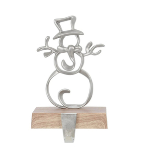 Decoración navideña de metal hecha a mano de diseño clásico, proveedor al por mayor, vajilla para interiores y exteriores, soporte para medias navideñas - Product Image 3