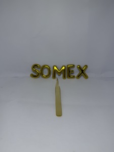 Juego de 4 pinzas para extensiones de pestañas Diamond Grip-Suministro de pestañas de acero japonés dorado - Product Image 3