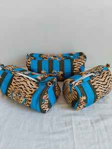 3-Piece Cotton Animal Print <b>Makeup</b> <b>Bag</b> Set with Zipper Closure Lightweight Casual <b>Travel</b> <b>for</b> Organizer - Product Image 6