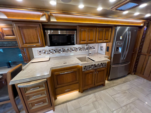 Camping-car Tiffin A-L-L-E-G-R-O BUS 37AP 2018 prêt à la vente - Product Image 6