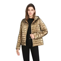 Chaqueta Acolchada Dorada y Blanca para Mujer, Otoño, Impermeable, Satén, Bordado, Diseños Personalizados, Alta Calidad, Transpirable, Ecológica