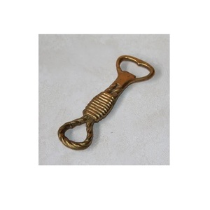 Abrebotellas de pescado de diseño moderno para Bar y tienda de vinos tamaño personalizado último Abrebotellas con esmalte y laca para venta al por mayor - Product Image 2