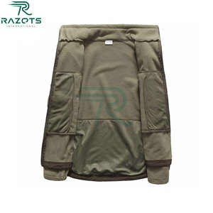 โรงงานผลิตเสื้อแจ็คเก็ต Razorts แบบสั่งทำพิเศษ ลายนูน สำหรับผู้ชาย สวมใส่สบายในฤดูหนาว เป็นมิตรกับสิ่งแวดล้อม น้ำหนัก 300 กรัม ผลิตจากผ้าฟลีซคุณภาพสูง โพลีเอสเตอร์/คอตตอน - Product Image 3