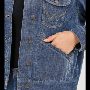 Chaqueta vaquera elegante de otoño para mujer, patrón sólido, procesamiento de punto transpirable, forro de licra, bolsillo versátil, prendas de vestir exteriores informales - Product Image 5