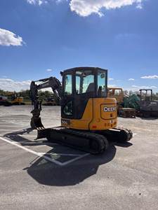 XE40 Mini pelle avec télécommande Capacité de 4 tonnes Eaton Cylindre hydraulique Pompe à moteur Boîte de vitesses-Composants de base inclus - Product Image 6