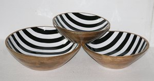 Saladier en bois de manguier de qualité supérieure Plateau de saladier le plus vendu Taille personnalisée et cuisine de couleur personnalisée fabriquée en Inde - Product Image 2