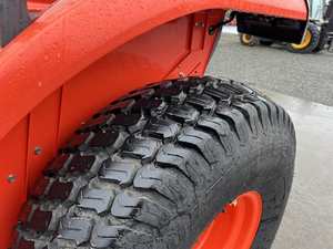 Tractor L2501F 2022: Simple, Resistente y Listo para Trabajar - Product Image 5