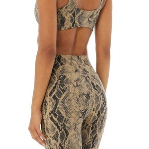 Traje deportivo Fitness Yoga Conjuntos Leggings y conjuntos de sujetador Entrenamiento de alta calidad Sublimación sin costuras Impreso Conjuntos de Yoga de dos piezas para mujeres - Product Image 4