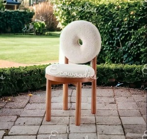 Estilo moderno Silla redonda de madera única con acento Restaurante Hotel Silla de ocio de lujo Silla de comedor de madera maciza - Product Image 3