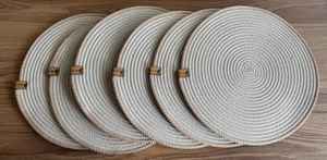 Manteles individuales tejidos Placas de cargador de ratán redondas Manteles individuales de algas marinas Cargadores de placas de paja duraderos y almohadillas de algas marinas - Product Image 3