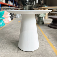 Table d'appoint moderne en fibrociment blanc de style vietnamien pour cuisine extérieure, idéale pour hôtels et hôpitaux, mobilier léger et réglable