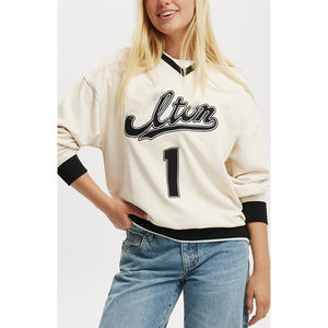 เสื้อสเวตเชิ้ตผู้หญิง แขนยาว คอวี ทรงหลวม พิมพ์ลายตามสั่ง ปักตัวอักษร สไตล์ลำลอง - Product Image 3