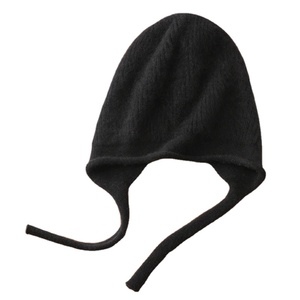 Gorro de Punto Personalizado con Orejeras – Gorro Cálido de Invierno Unisex, Logotipo Personalizado OEM y Suministro al por Mayor con Marca Privada - Product Image 4