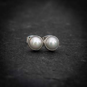Pendientes de tuerca de perlas cultivadas de agua dulce de Plata de Ley 925, Perla de agua dulce cortada de calidad para mujer, para fiesta y regalo - Product Image 1