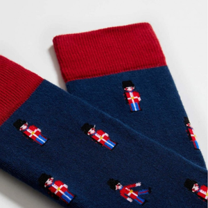 Chaussettes pour femmes en coton jacquard de haute qualité, respirantes, motif de dessin animé, longueur mi-mollet, usage quotidien, vente en gros - Product Image 5