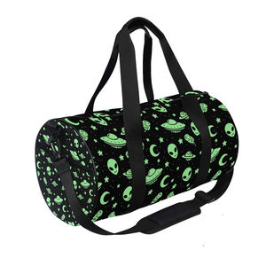 Bolsa de gimnasio de poliéster personalizada grande de alta capacidad, LONA DE VIAJE deportiva al por mayor, almacenamiento de entrenamiento impermeable, tela de alta calidad - Product Image 4