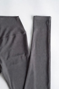 กางเกงโยคะเอวสูง กระชับสัดส่วน ยืดหยุ่นได้ เหมาะสำหรับออกกำลังกาย ฟิตเนส วิ่ง และเล่นกีฬาสำหรับผู้หญิง - Product Image 4