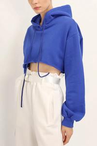 Sweat à capuche court avec logo personnalisé pour femmes Ensemble 2 pièces à épaules tombantes Pantalon de jogging Sweat-shirt vierge surdimensionné brodé solide - Product Image 6