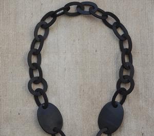 Collier de luxe en corne de buffle fait à la main, bijoux naturels et durables pour femmes, haute qualité - Product Image 2