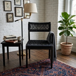 Chaise de salle à manger en bois massif noir avec rotin tressé, chaise d'appoint sans accoudoirs en toile noire anthracite pour extérieur, patio, jardin, décoration artistique - Product Image 3