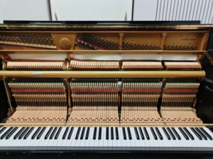 Kawai US50 upright Piano In Stock Fast Shipping Heavy-Duty Upright Piano for Long-Term Use for Stage and Studio Second Hand - Product Image 3