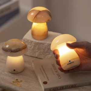 Lampe en forme de champignon en onyx, sculptée à la main, pierre naturelle, veilleuse rechargeable sans fil, lampe de chevet, décoration d'intérieur unique - Product Image 5