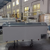 Congélateur d'îlot de supermarché 630L direct usine, vitre transparente incurvée, meuble en aluminium gaufré pour aliments surgelés