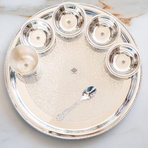 IndianArtVilla Ensemble de dîner en relief plaqué argent pur, 7 pièces pour hôtel et restaurant à domicile - Product Image 4