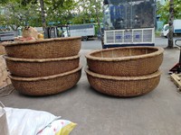 Bateau coracle vietnamien traditionnel en bambou - Panier de pêche artisanal et écologique