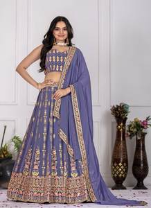 Lehenga Choli Tradicional em Georgette com Trabalho de Fio e Lantejoulas para Casamentos e Festas Indianas e Paquistanesas - Product Image 2
