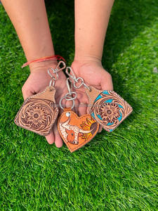 Llaveros de cuero tallados a mano, llaveros de cuero con forma exótica bonita, accesorios de cuero, llaveros bonitos para unisex - Product Image 3
