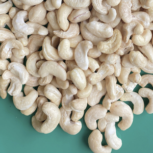 Offre Spéciale meilleur taux de noix de cajou brutes Noix de cajou Noix de cajou vietnamiennes Noix de cajou brutes étiquette privée emballage disponible - Product Image 1