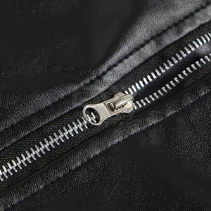 Nuevo Chaleco de cuero genuino con estilo para hombres Último diseño Nuevo Chaleco de cuero de moda para hombres a la venta - Product Image 3