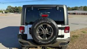 2020 usado Jeep Wrangler Unlimited SUV caja de cambios Manual 4L motor asientos de cuero Interior oscuro para Toyota Kia Land Rover MG Hilux - Product Image 4