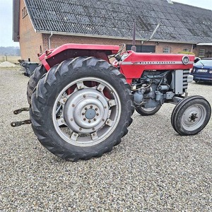 Massey Ferguson 165 Tractor Farm Diesel Agricultural Tractor - Product Image 4